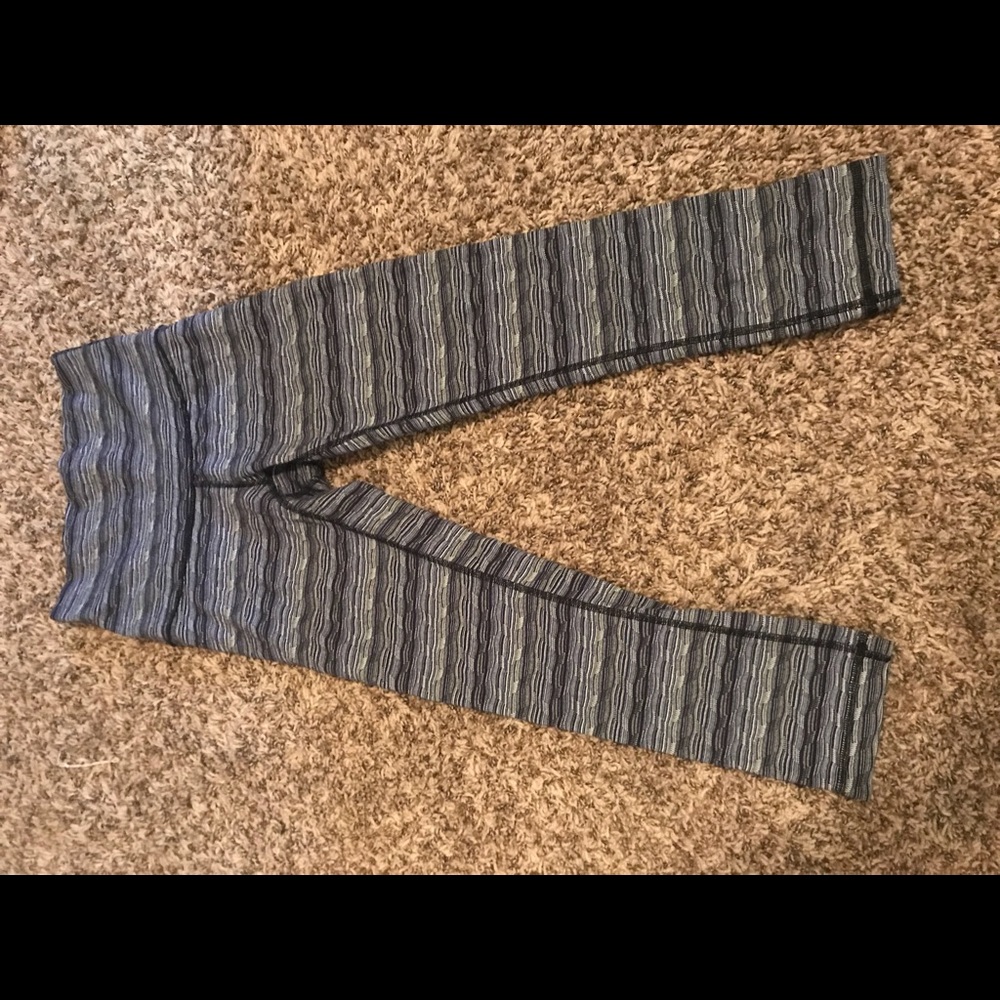 Lululemon Wonder Under Crops